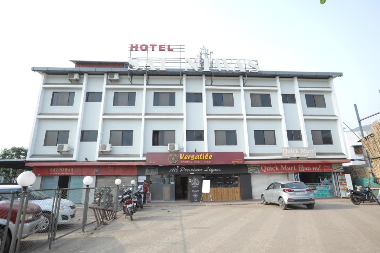 Hotel Sai Niwas Лонавала Экстерьер фото